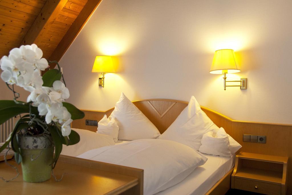 Hotel-Restaurant Hirsch Berghaupten Phòng bức ảnh